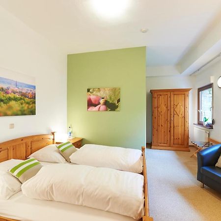 Gaestehaus Achenbach Wonsheim ภายนอก รูปภาพ